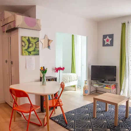 Apartment Tres Agreable Pres Du Canal St Martin *